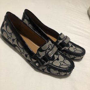 Coach flats